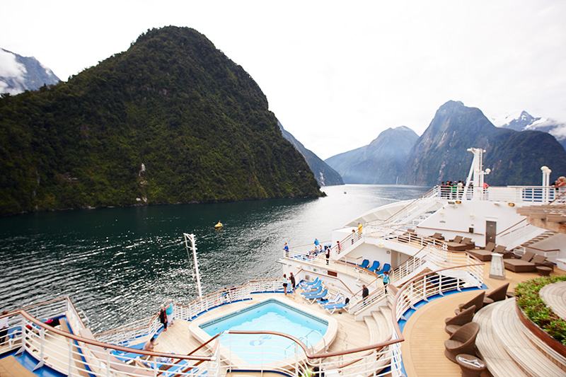 nz_fiordland_national_park.jpg