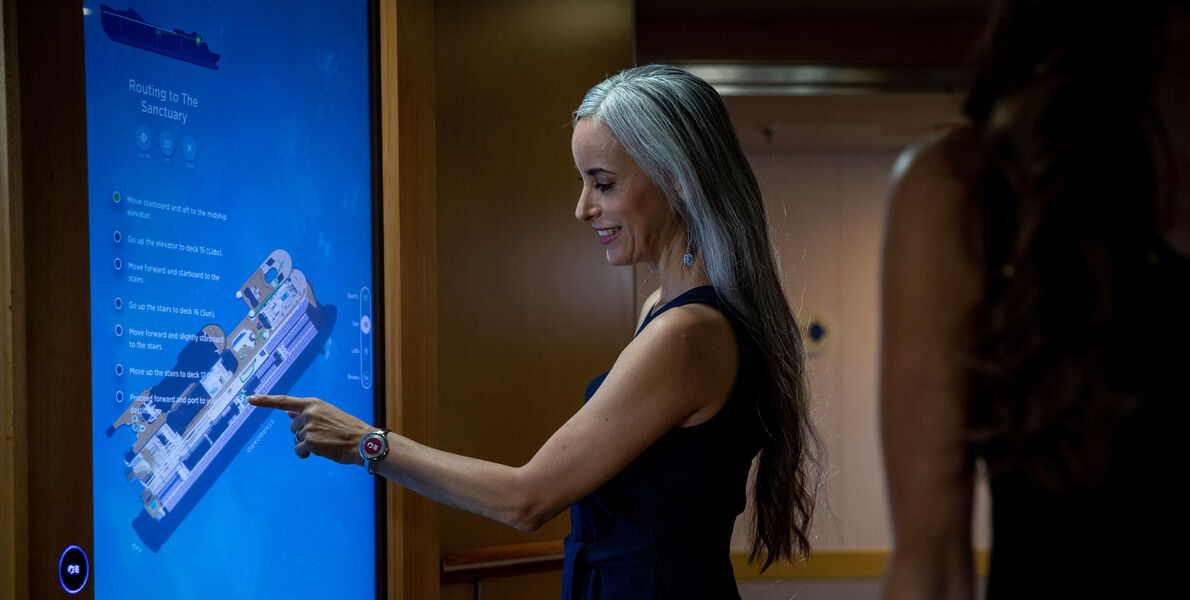 Belle Page De Coloriage De Princesse Mignonne Avec Médaillon En Forme